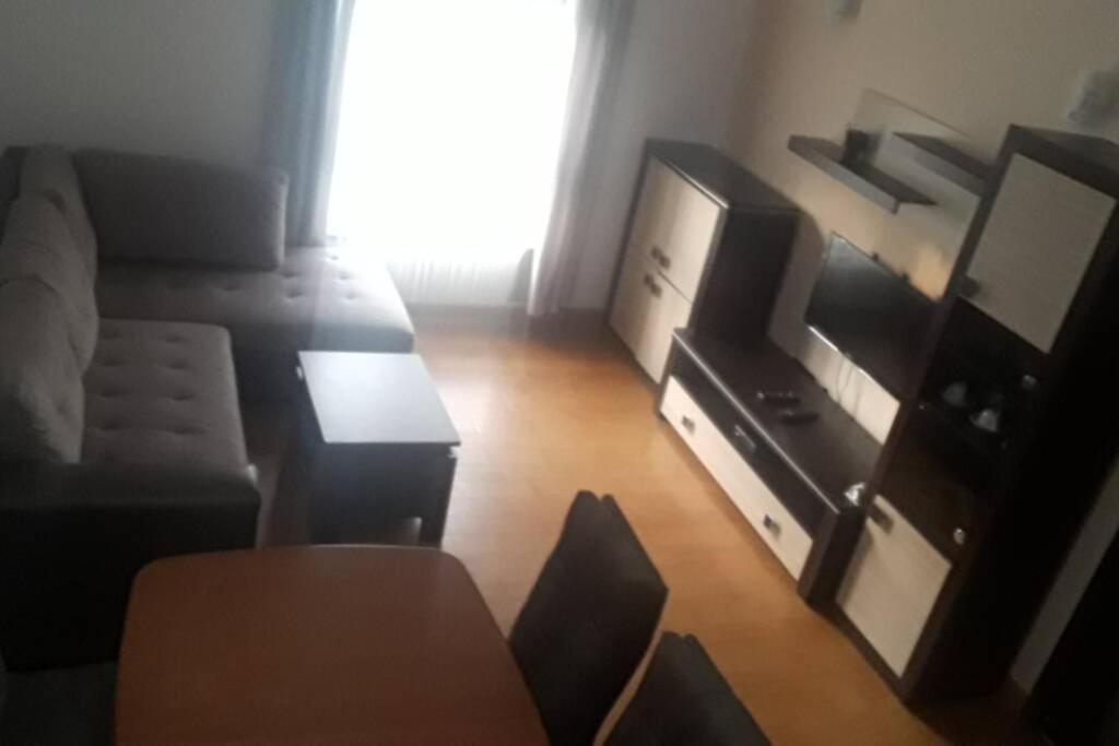 Apartman Franko - Uz Parking PUY 외부 사진