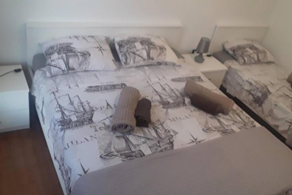 Apartman Franko - Uz Parking PUY 외부 사진